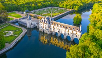 bike tours in loire