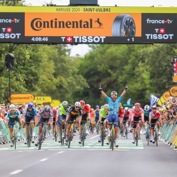 VIP Podium Day : Ride a Stage like a Pro - Tour de France 2025