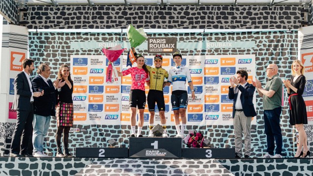 VIP Cycling Tour - Paris-Roubaix Guided Experience - 2026