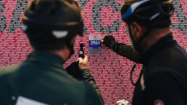 Package VIP BIB Challenge - Paris-Roubaix 2026